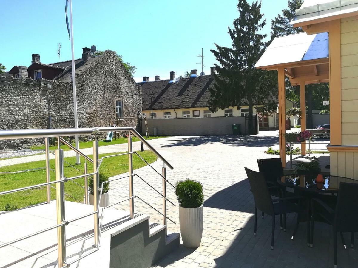 Villa Frieda Hapsal Exteriör bild