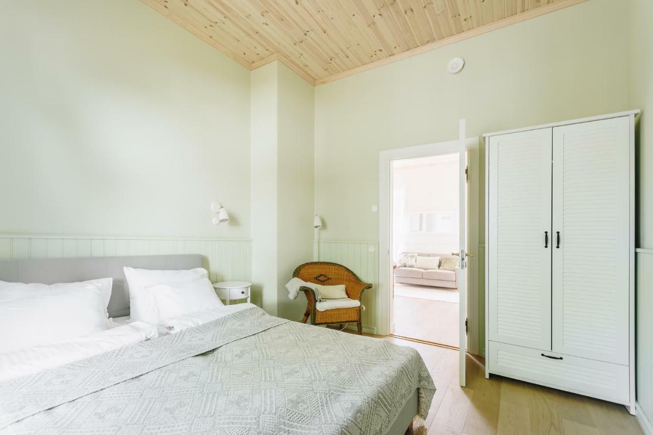 Villa Frieda Hapsal Exteriör bild